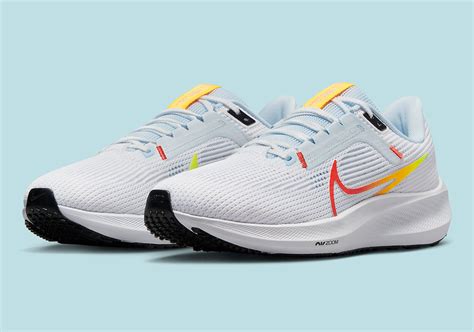 Nike Pegasus 40 white shoes